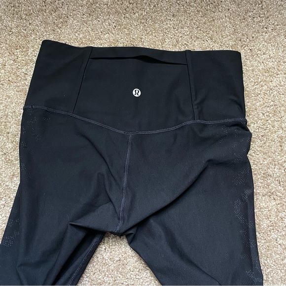 Black lululemon full length leggings size 8 - Picture 7 of 10